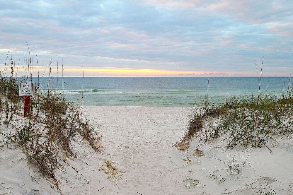 Photo of Others in Gulf Breeze