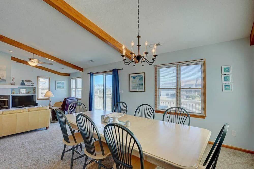 Photo of Livingroom in Nags Head