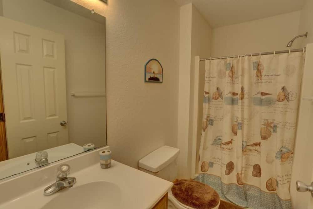 Photo of Bathroom in Nags Head