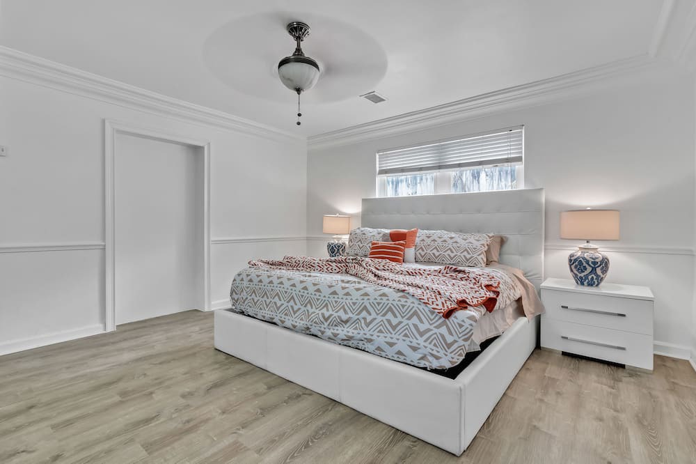 Photo of Bedroom in The Roads