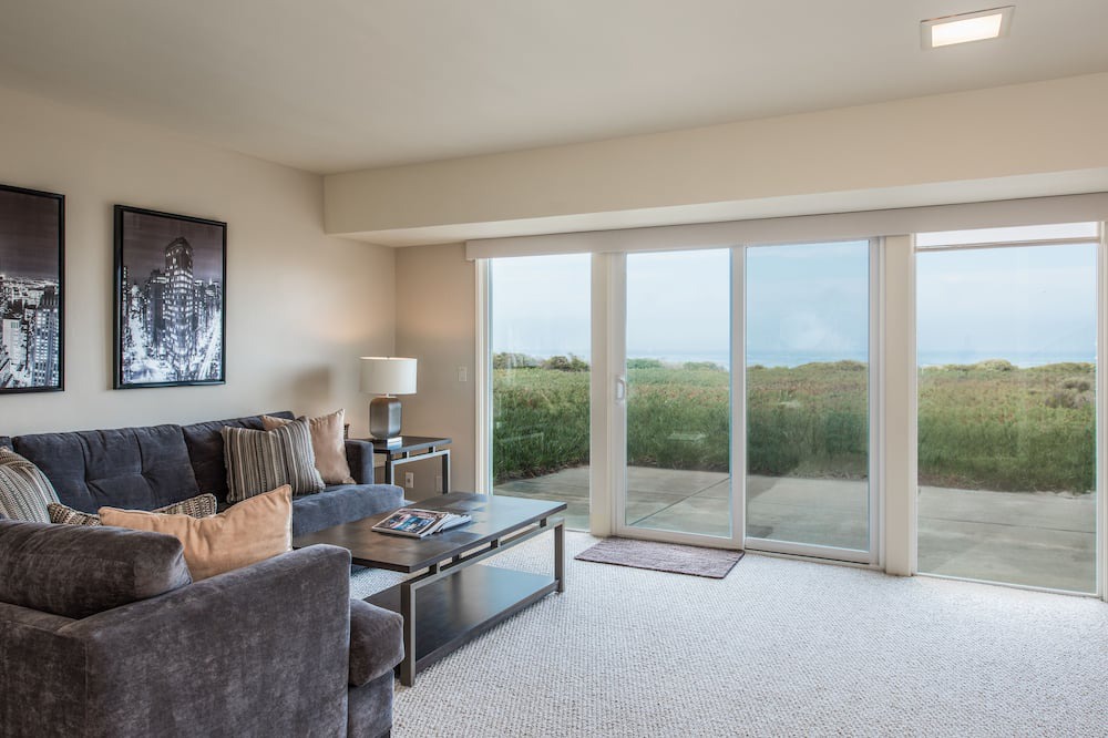 Photo of Bedroom in Del Monte Forest