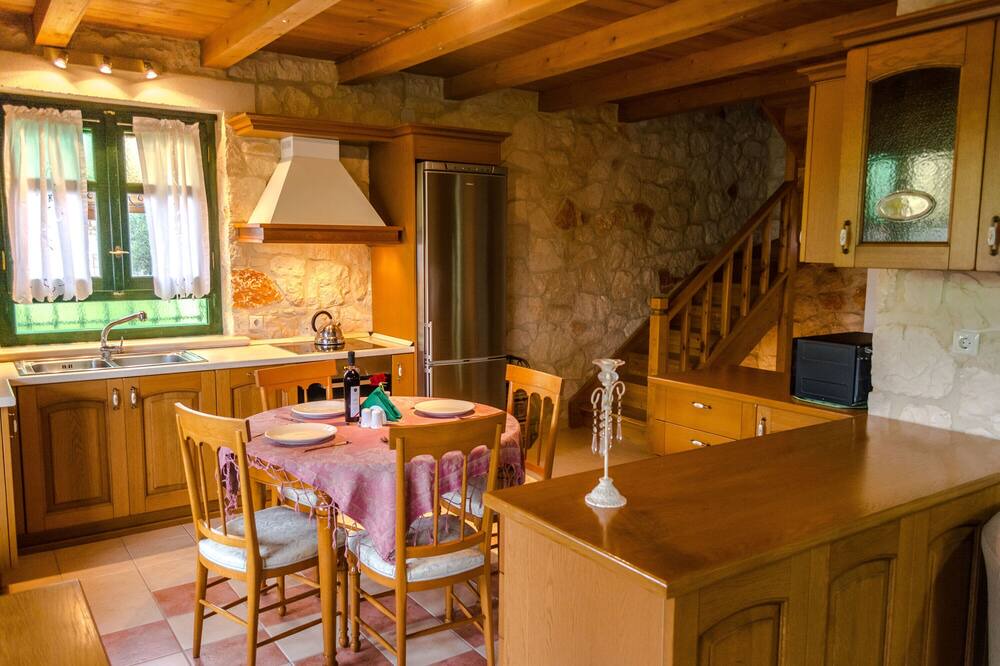 Photo of Kitchen in Akrotiri