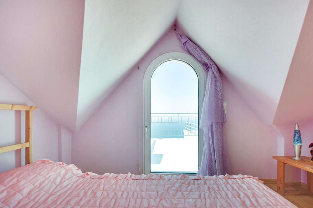 Photo of Bedroom in Saronida