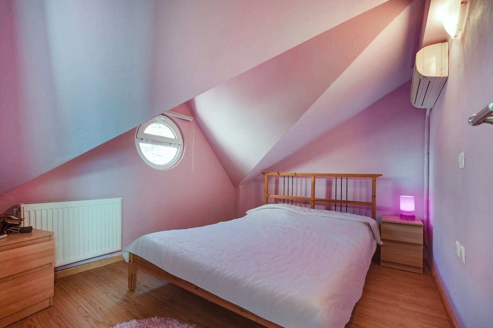 Photo of Bedroom in Saronida