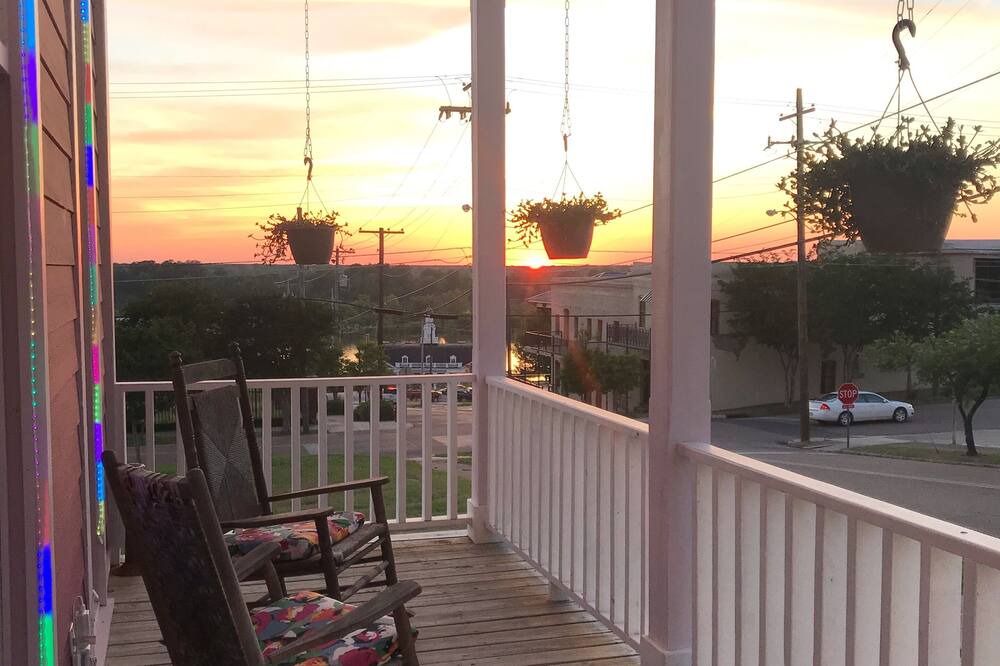 Photo of Patio Balcony in Vicksburg