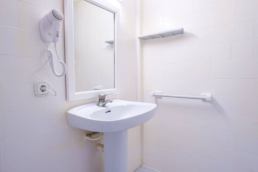 Photo of Bathroom in Es Canar
