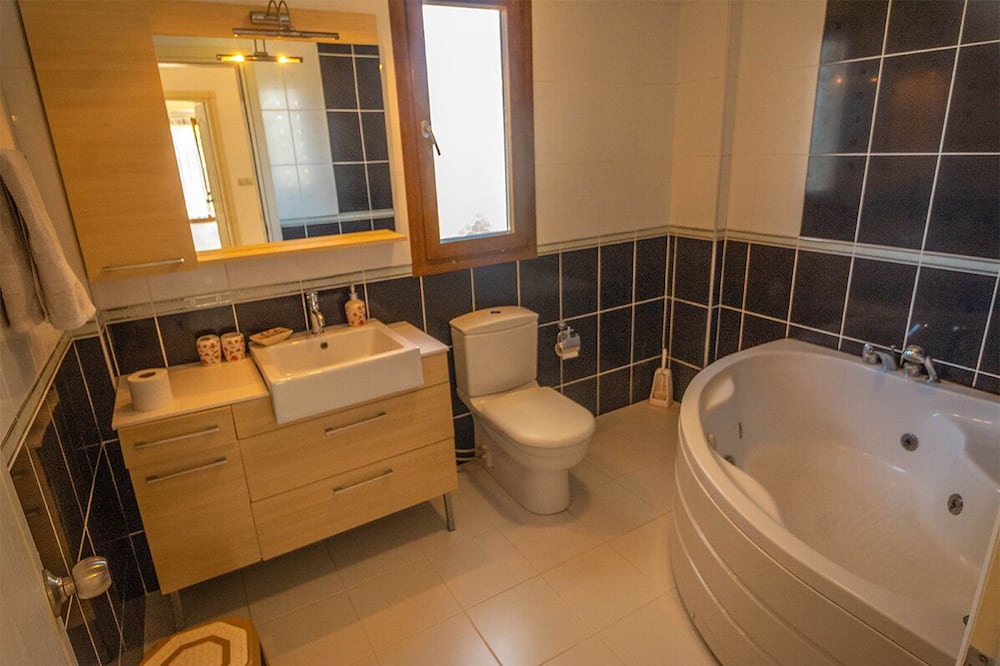 Photo of Bathroom in Kadıkale
