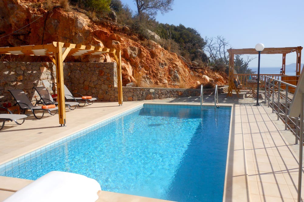 Photo of Outdoor in Istron