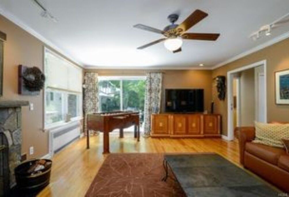 Photo of Others in Mount Kisco