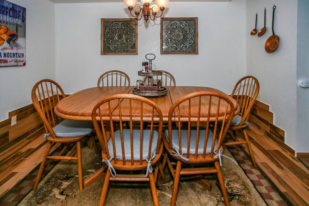 Photo of Kitchen in Summit Estates