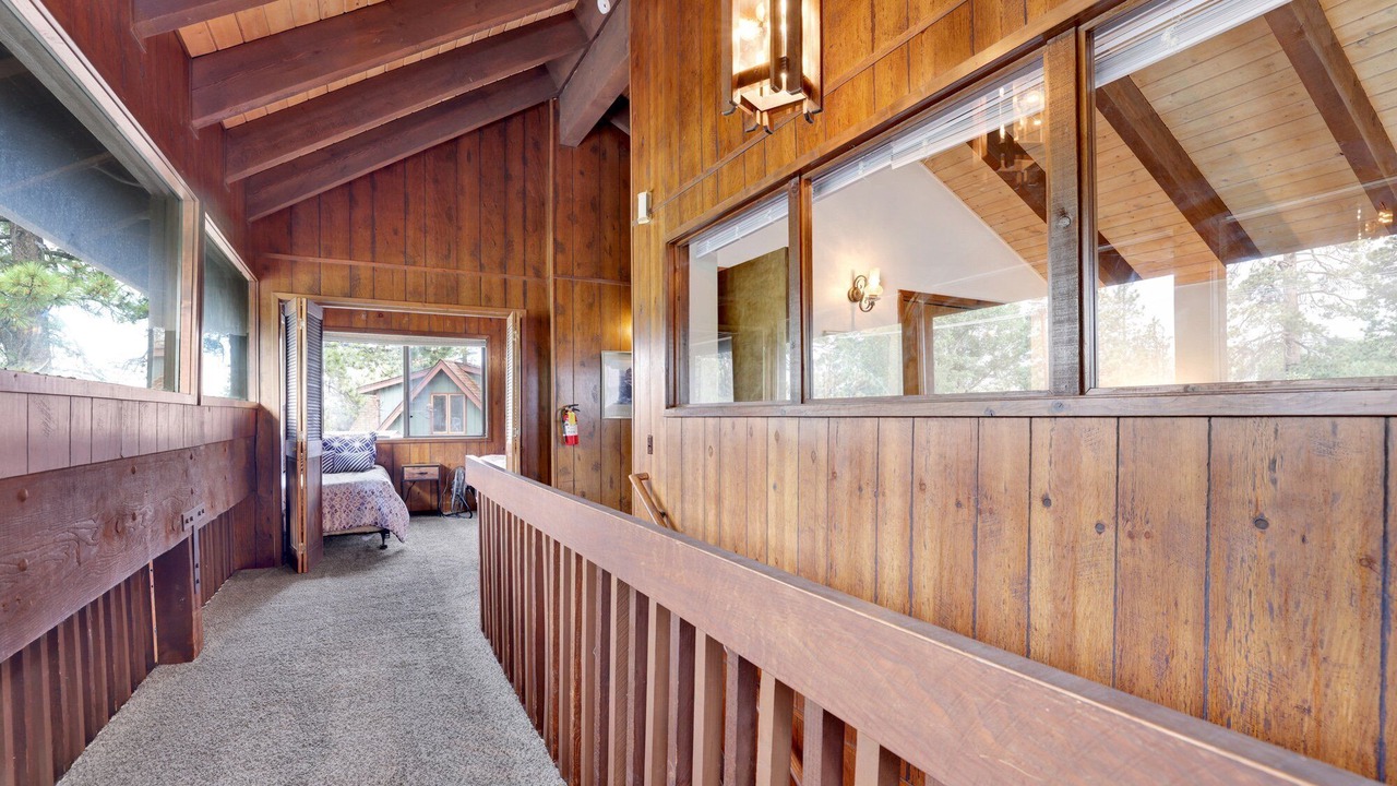Photo of Livingroom in Big Bear Lake