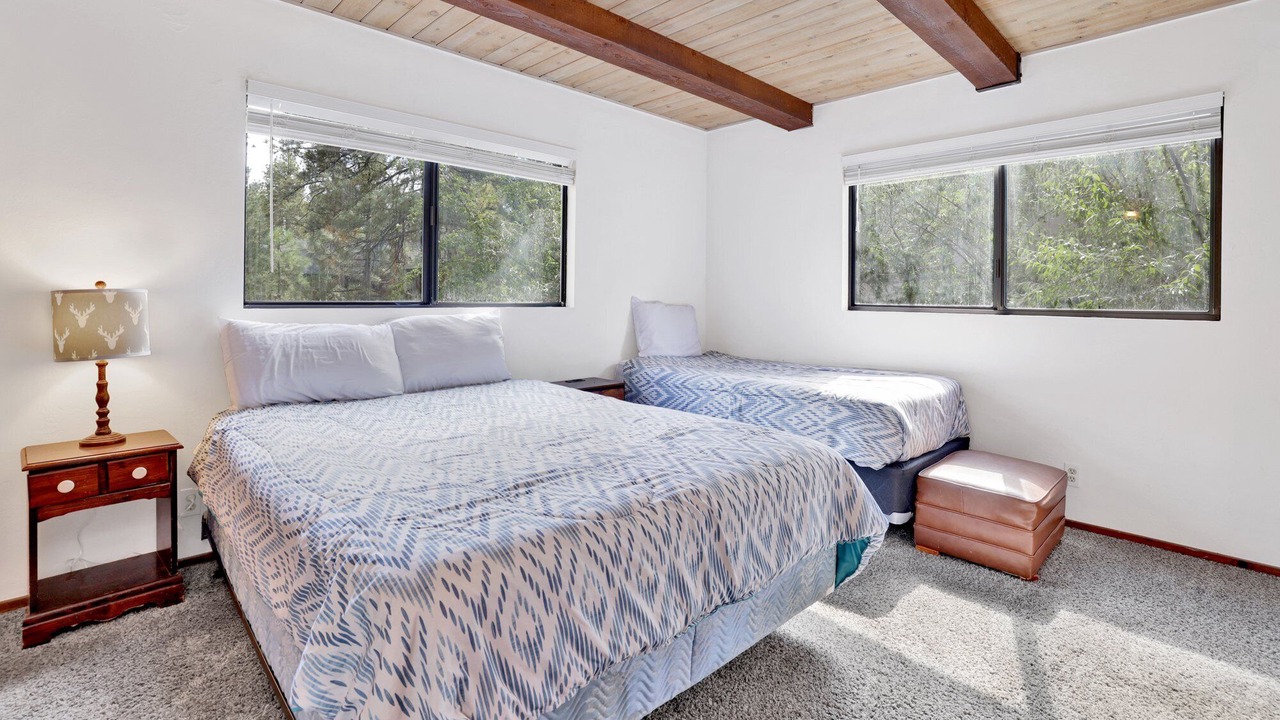 Photo of Livingroom in Big Bear Lake
