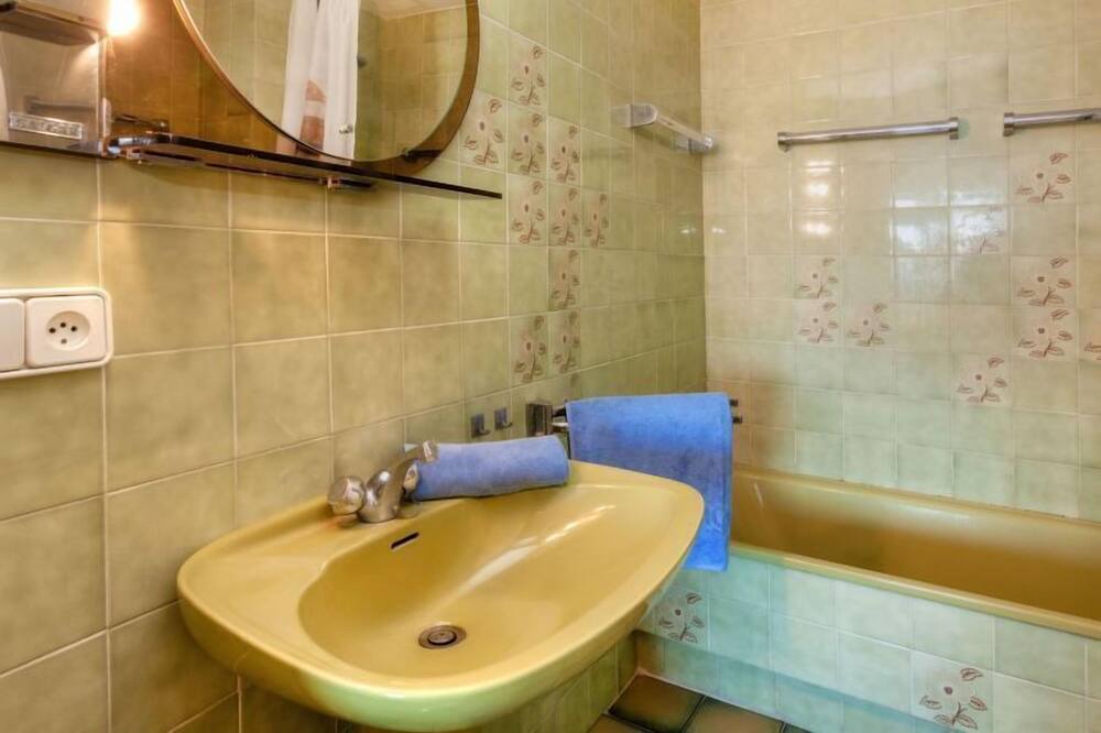 Photo of Bathroom in L'Escala