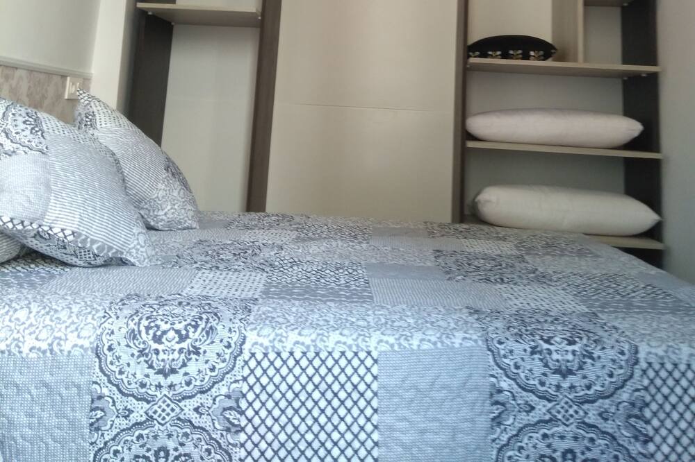 Photo of Bedroom in Reus