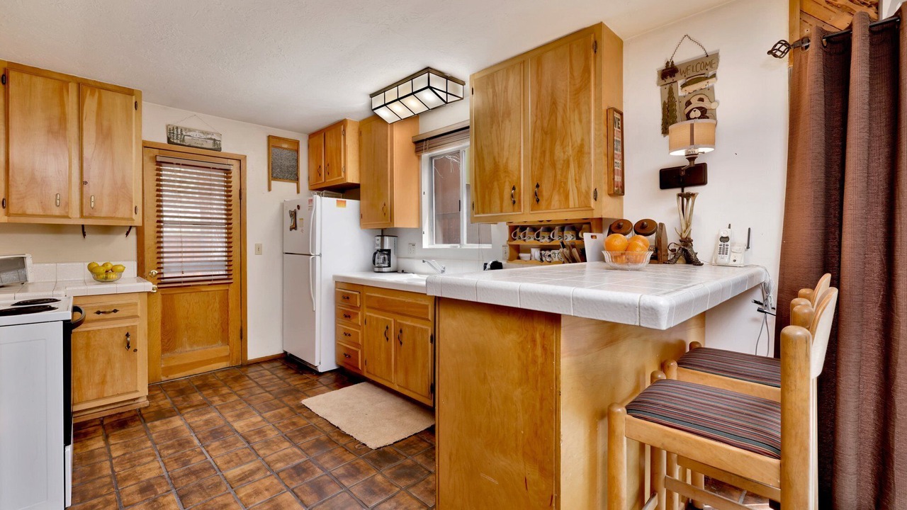 Photo of Kitchen in Summit Estates