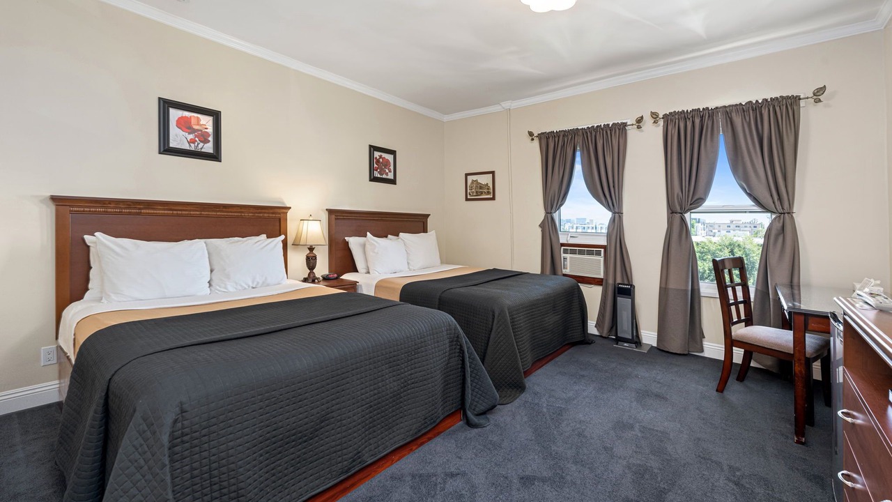 Photo of Bedroom in Larchmont