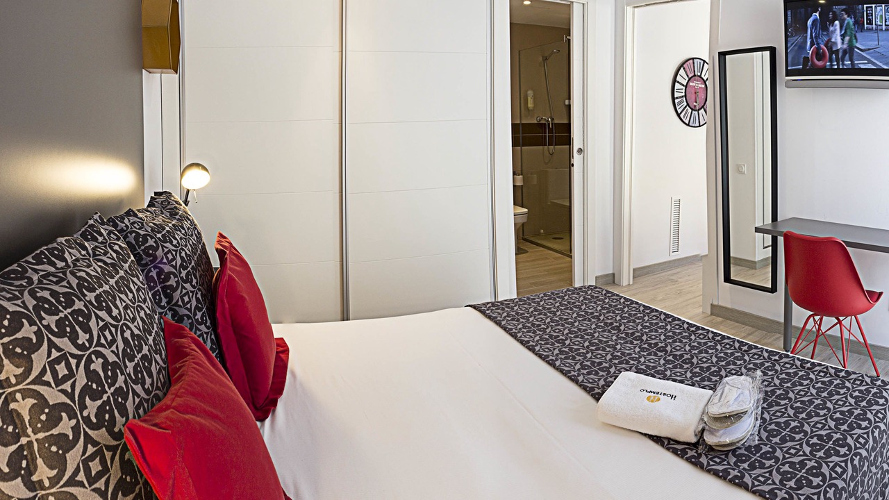 Photo of Bedroom in La Sagrada Familia