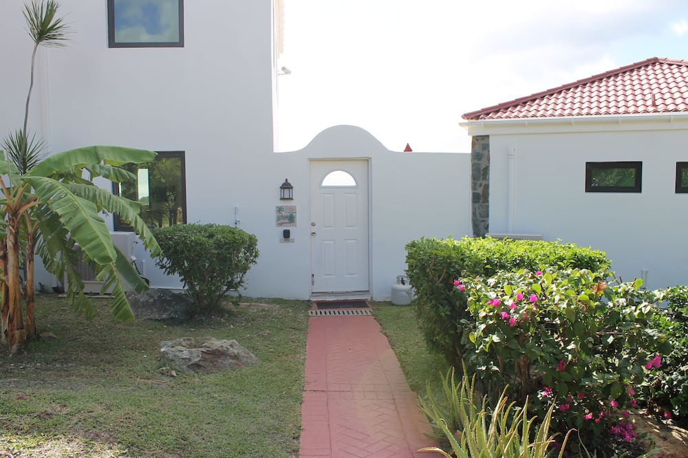 Photo of Outdoor in Estate Bethany