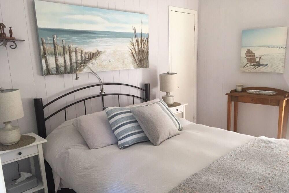 Photo of Bedroom in Saint-Simon