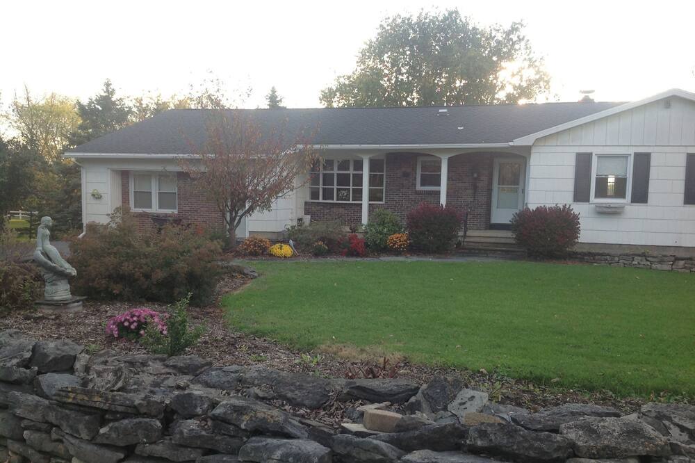 Photo of Outdoor in Town of Owasco