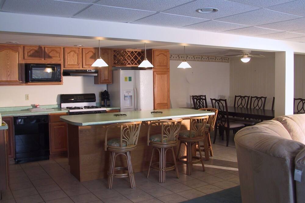 Photo of Kitchen in Town of Owasco