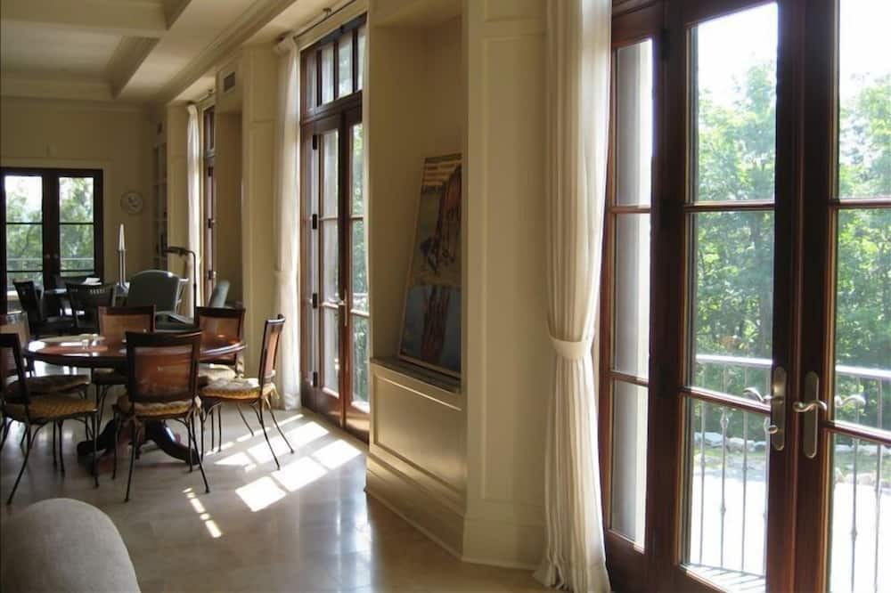 Photo of Bedroom in Philipstown