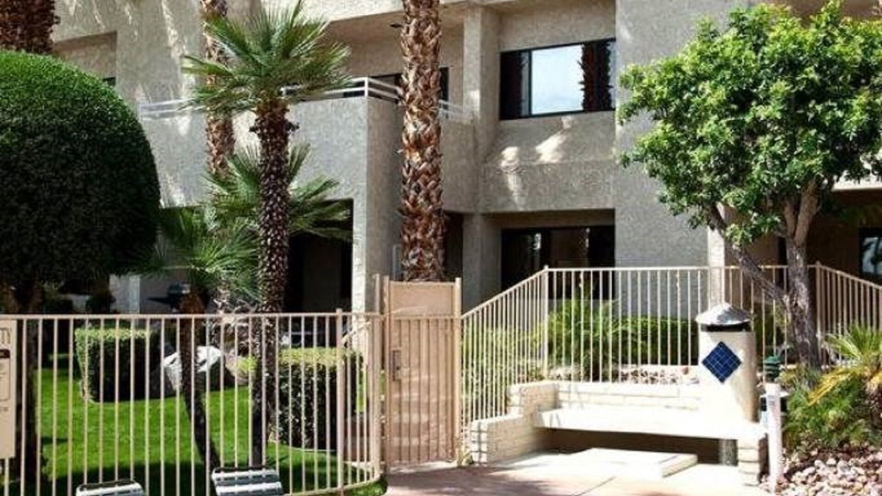 Photo of Outdoor in Araby Commons