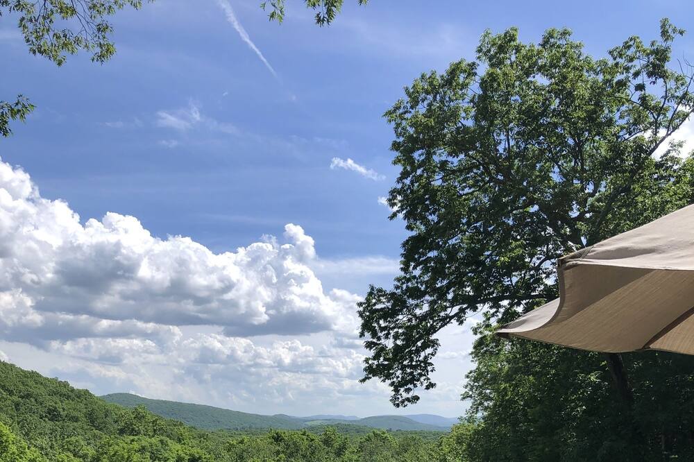 Photo of Patio Balcony in Cold Spring