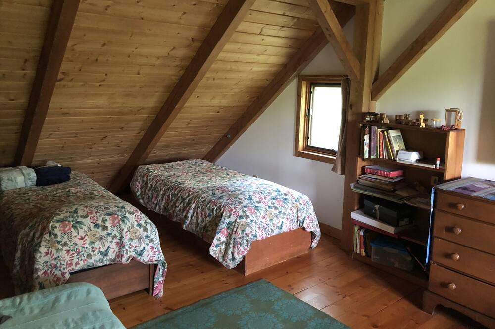 Photo of Bedroom in Cold Spring