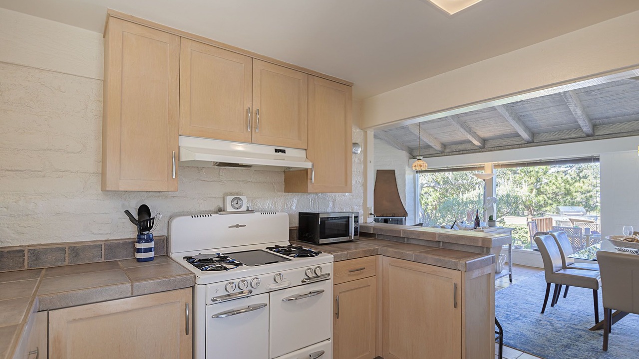 Photo of Kitchen in Del Monte Forest