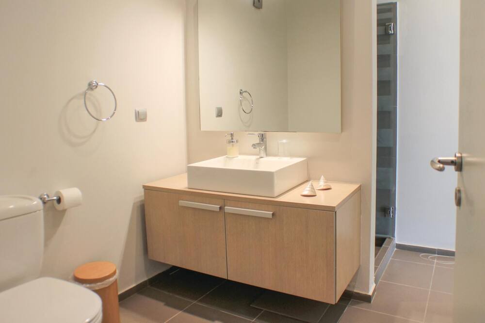 Photo of Bathroom in Kontos