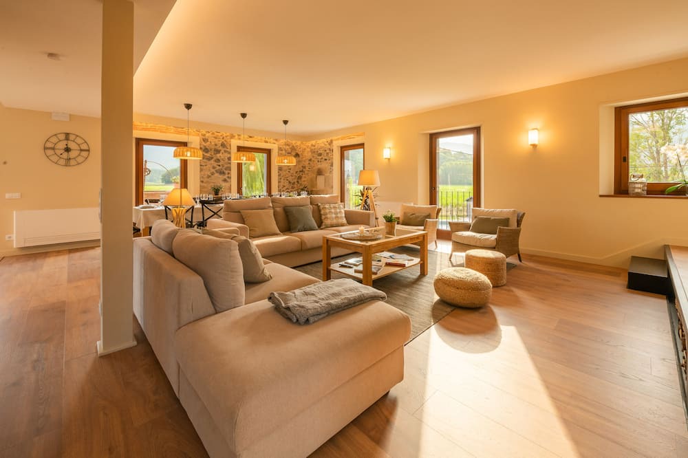 Photo of Livingroom in La Vall d'en Bas
