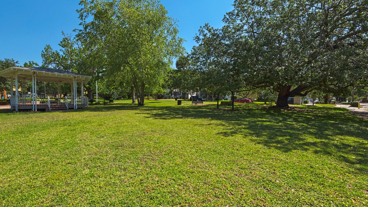 Photo of Outdoor in South Pensacola