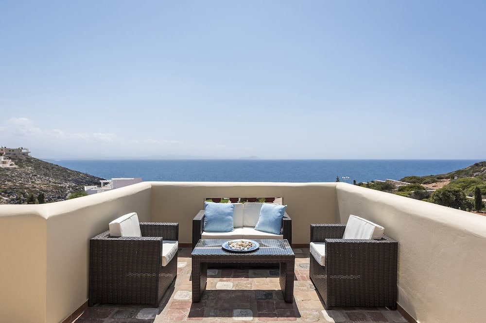 Photo of Patio Balcony in Livadi
