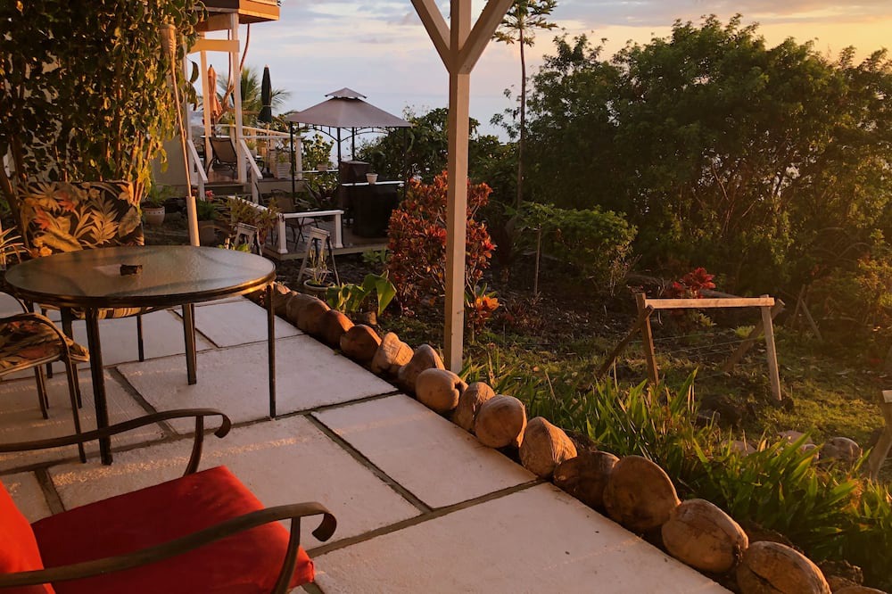 Photo of Patio Balcony in Kona Paradise