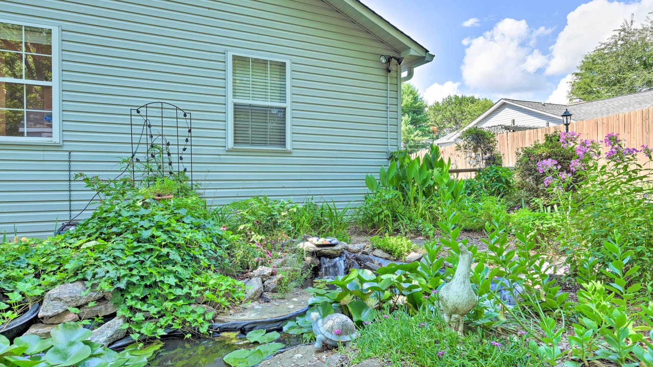 Photo of Outdoor in Mayhew