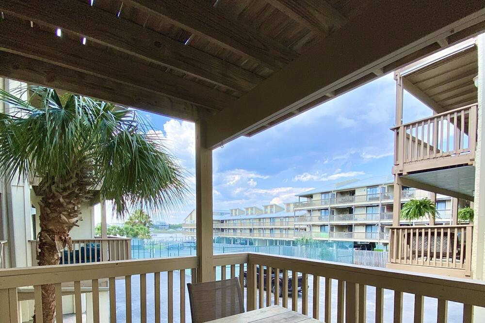 Photo of Patio Balcony in Orange Beach East