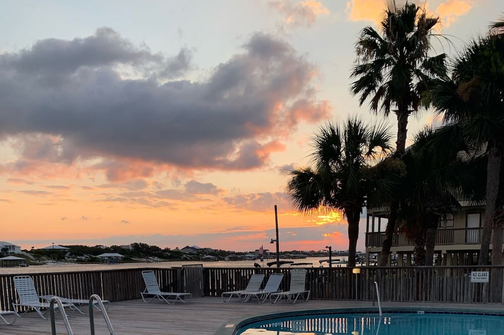 Photo of Outdoor in Orange Beach East