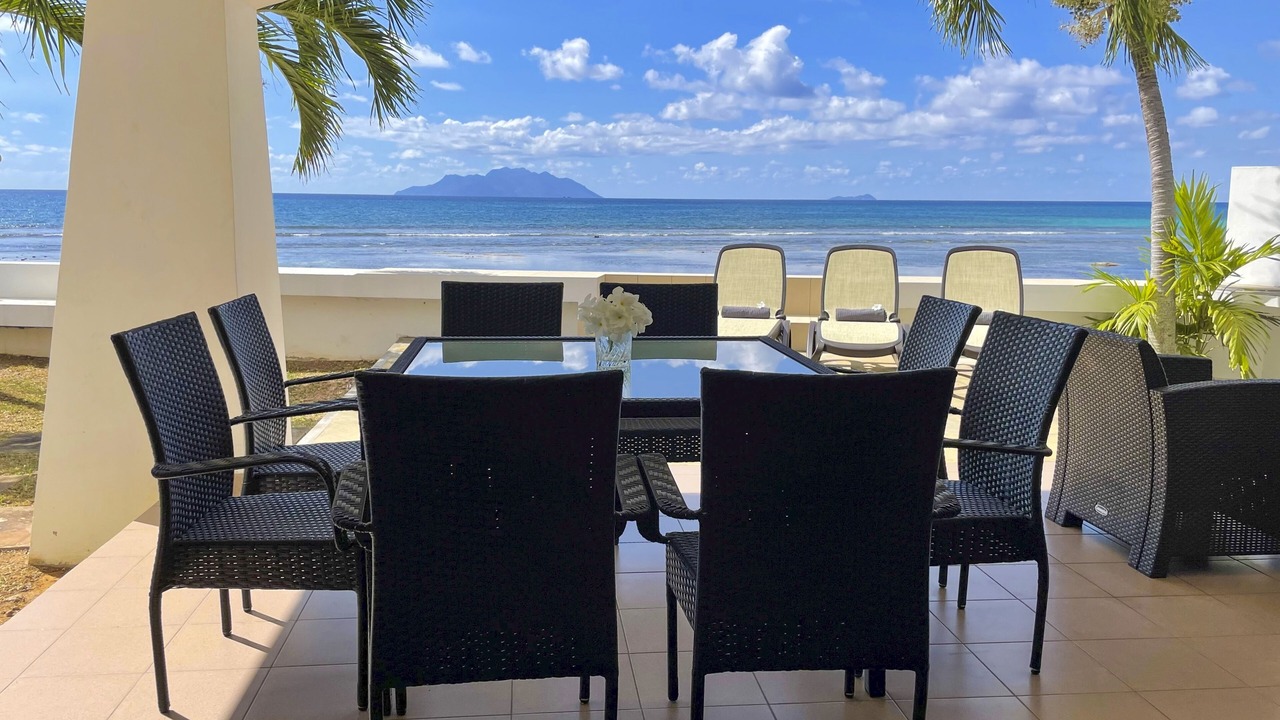 Photo of Patio Balcony in Mare Anglaise