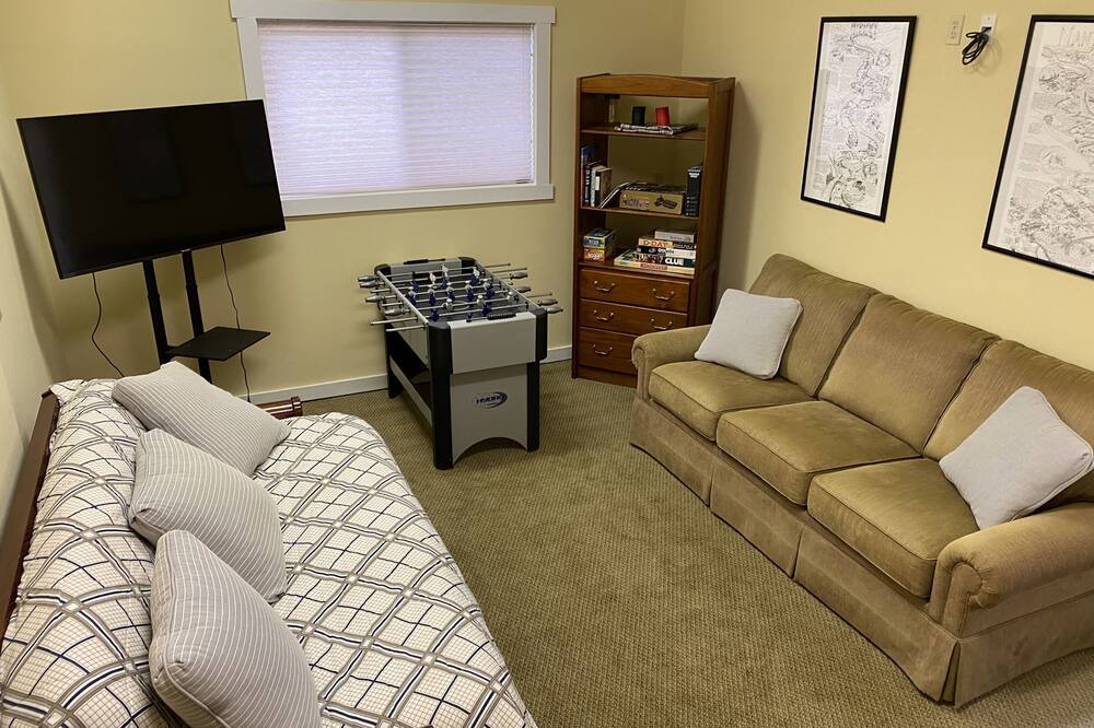Photo of Livingroom in Bryson City