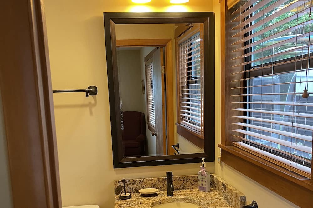 Photo of Bathroom in Bryson City