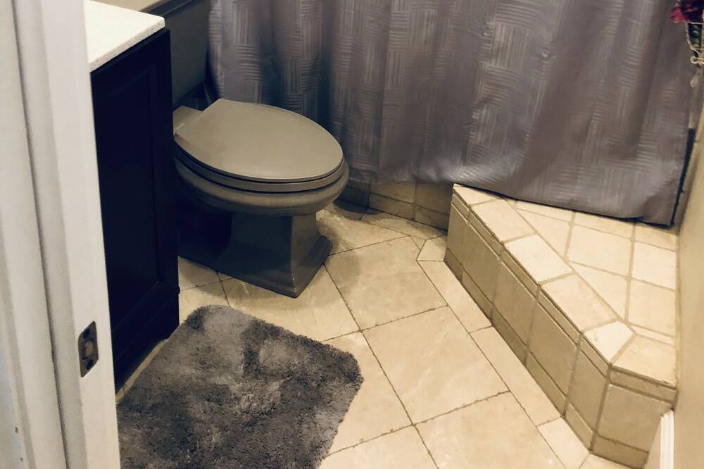 Photo of Bathroom in Beaumont