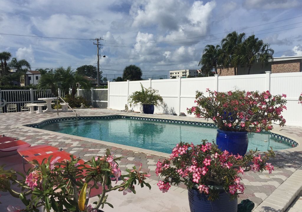 Photo of Outdoor in Golden Beach