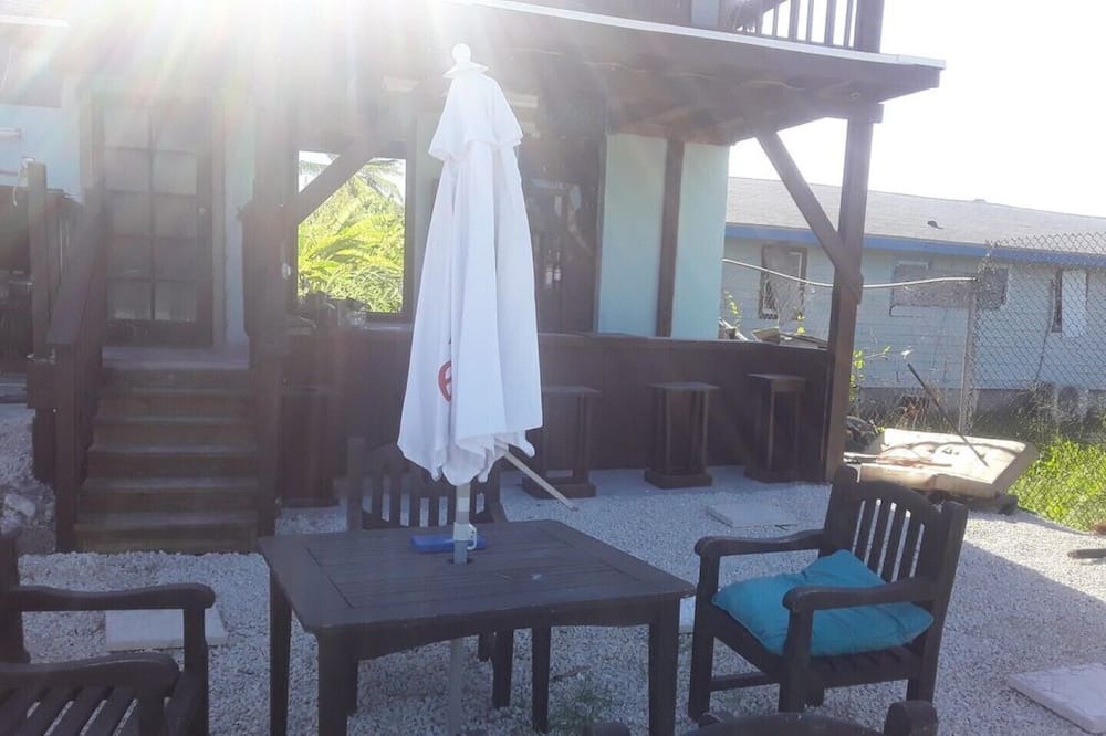 Photo of Patio Balcony in Farmer's Hill