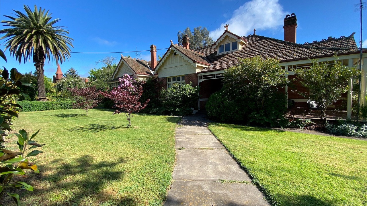 Photo of Outdoor in Yea