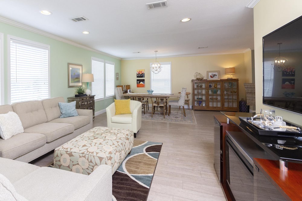 Photo of Bedroom in Coquina Gables