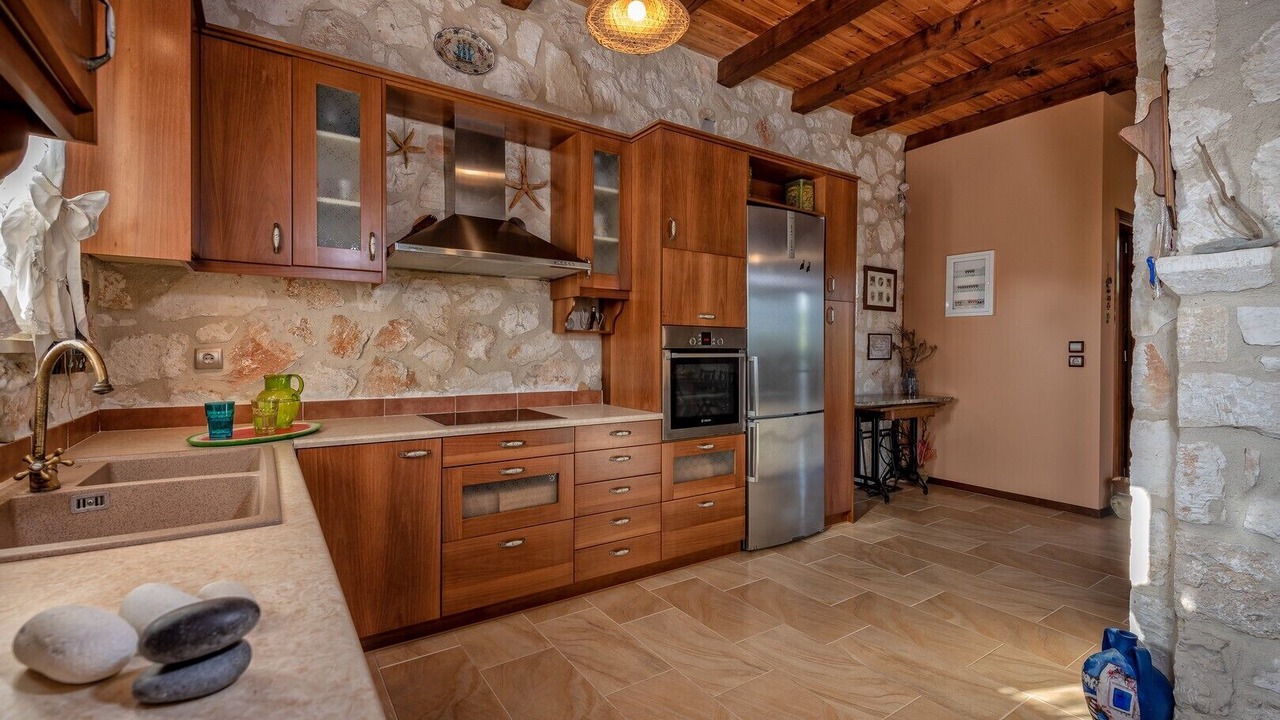Photo of Kitchen in Psarou
