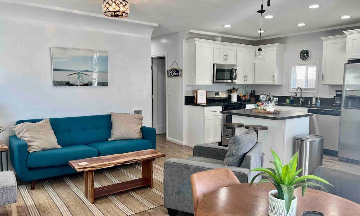 Photo of Livingroom in Normal Heights