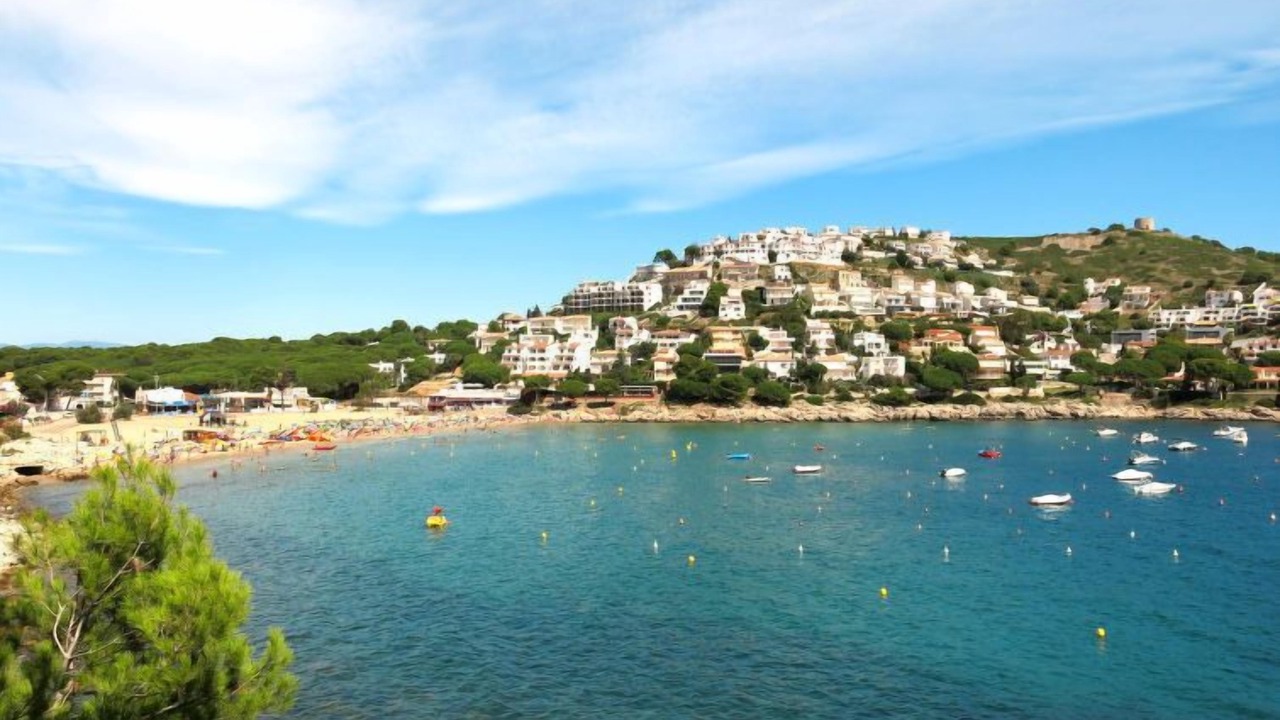 Photo of Others in L'Escala