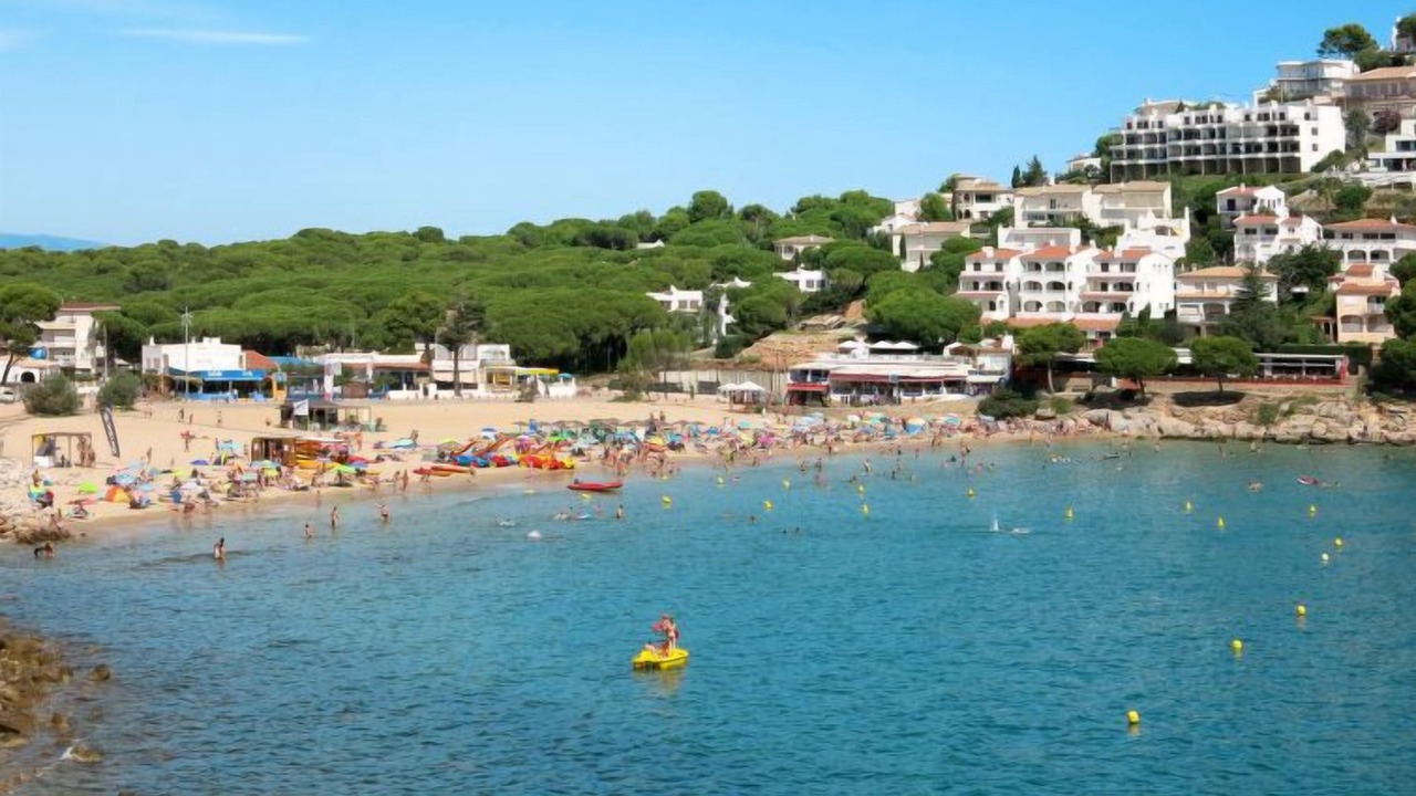 Photo of Others in L'Escala